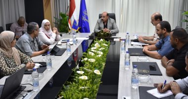 محافظ أسوان: إجراءات صارمة ضد أى جهة تقوم بالحفر فى الشوارع دون تصريح