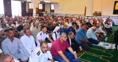 "الغضبان" يفتتح مسجد "عمر بن الخطاب" بقرية أم خلف جنوب بورسعيد.. صور