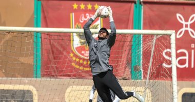 الأهلي ينشر صوراً لمران حُراس المرمى قبل مواجهة أسوان فى الدوري