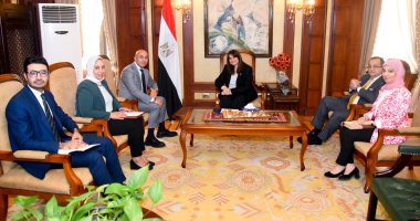 الهجرة: نستهدف جذب رجال أعمال بالخارج للاستفادة من فرص الاستثمار فى مصر
