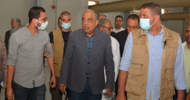 وزير قطاع الأعمال العام يتفقد محلج الزقازيق المطور ومعصرة زيت بذرة القطن