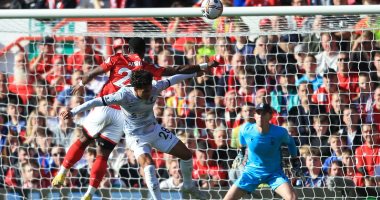 نوتينجهام يعطل قطار ليفربول فى الدوري الإنجليزي