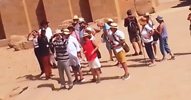 سوهاج تستقبل السياح الأجانب فى جولة للمناطق السياحية والأثرية