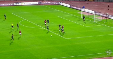 الزمالك ينهى الشوط الأول متقدمًا على سيراميكا بهدف الجزيرى.. فيديو