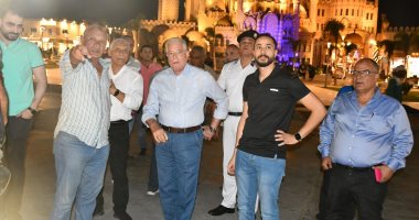 محافظ جنوب سيناء يتابع اللمسات الأخيرة  لتطوير ساحة مسجد الصحابة 