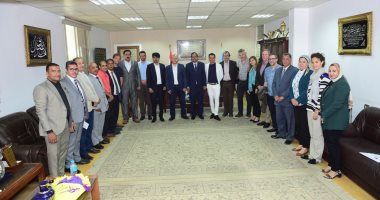 جامعة سوهاج تستقبل وفدا هولنديا بمختلف التخصصات لتعزيز التعاون العلمى والبحثى