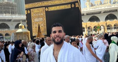 لاعبو يد الأهلى يؤدون مناسك العمرة بعد حصد رابع مونديال الأندية