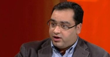 محمد الجارحى: شكرا لمن ساعد فى صدور قرار العفو الرئاسى عن زياد العليمى