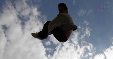 صورة ومعلومة .. "الباركور" رياضة بدنية قوية تحتاج للتمتع بروح التحدى