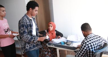 تواصل أعمال الكشف الطبى للطلاب بجامعة طيبة التكنولوجية بالأقصر.. صور