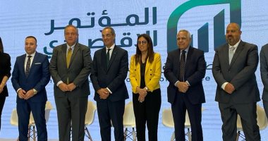 الحكومة ترسم خارطة طريق زيادة الصادرات عالية التقنية.. وزارة الاتصالات تدرب الشباب لجذب الشركات العالمية.. وتوفر حوافز لزيادة التصدير.. والتعاقد مع 27 شركة محلية وعالمية متخصصة فى تصميم الإلكترونيات والبرامج