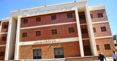 مشروعات حياة كريمة ترى النور بالغربية.. محمود: أنشأت مجمع خدمات يوفر علينا الوقت والجهد ومكتب بريد وشهر عقارى ومركز تكنولوجى.. يؤكد: لم نكن نحلم بذلك وطالبنا لسنوات طويلة ببعض منها.. ونشكر القائمين على المبادرة