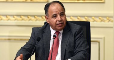 وزير المالية يوضح تفاصيل حزمة الحماية الاجتماعية الاستثنائية التي كلف بها الرئيس السيسي بقيمة 67 مليار جنيه.. وبدء العمل بها الشهر المقبل إقرار علاوة غلاء معيشة استثنائية بقيمة 300 جنيه بتكلفة 16.4 مليار جنيه