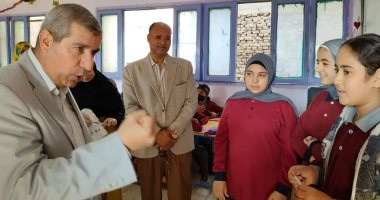 وكيل تعليم الشرقية يتابع مدارس إدارة منيا القمح التعليمية