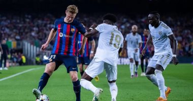 برشلونة يخسر بثلاثية على أرضه أمام بايرن ميونخ فى دورى أبطال أوروبا