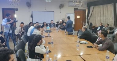 تنسيقية شباب الأحزاب تعقد لقاء جماهيريا بمشاركة بيت العائلة المصرية بأسيوط ..صور