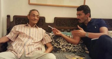 خالد النبوى ينعى بهاء طاهر: هتوحشنى قوى يا أستاذ