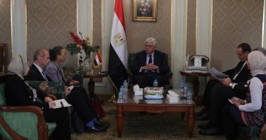وزير التعليم العالى يستقبل مديرة مكتب اليونسكو الإقليمى للتربية لبحث التعاون المُشترك