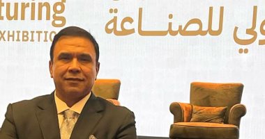 مدحت بركات من ملتقى الصناعة: الرخصة الذهبية هدية الرئيس السيسي للمستثمرين