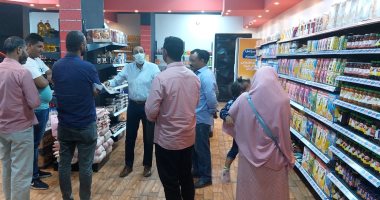 وكيل تموين الأقصر يقود جولات على الأسواق لمتابعة الأسعار ومواجهة احتكار السلع