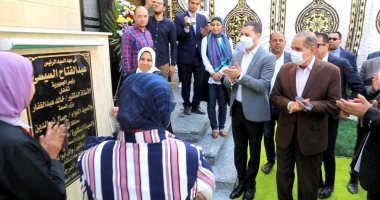محافظ كفر الشيخ يفتتح مبنى الدرجة الممتازة والعناية المركزة بالمستشفى العام.. صور