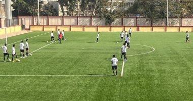 منتخب الناشئين يخوض مرانه الأول فى الجزائر.. صور