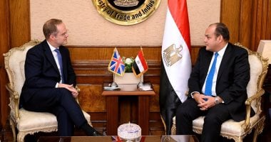 السفير البريطانى: اهتمام كبير من الشركات البريطانية للاستثمار فى مصر 