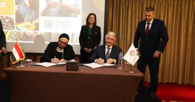 نيفين جامع: جهاز تنمية المشروعات يفتح الأسواق العالمية أمام المنتجات التراثية 