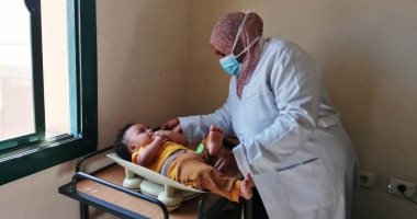 تدشين أول مركزين بالمجان لتغذية الأطفال والإرشاد الوراثى بأسوان.. صور