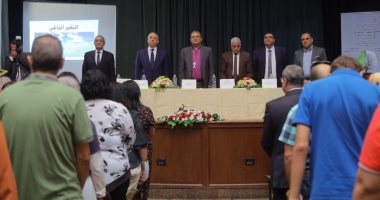 رئيس الطائفة الإنجيلية يشهد اللقاء التثقيفى لأمانة المدارس حول تغيرات المناخ