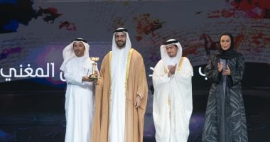 نائب حاكم الشارقة يكرم الفائزين بجائزة معرض الشارقة وكتاب الطفل..منهم مصريون