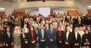 صندوق مكافحة الإدمان يستقبل 300 متطوع من كلية الخدمة الاجتماعية جامعة حلوان