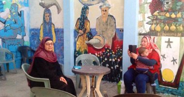 25 فنانة من الدول الأوروبية والعربية بملتقى البرلس التاسع للرسم على الحوائط