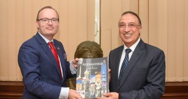 محافظ الإسكندرية يبحث مع سفير دولة التشيك لدى القاهرة تعزيز سبل التعاون