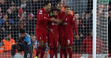 محمد صلاح يتصدر 3 أرقام قياسية من ثنائية ليفربول ضد نابولى