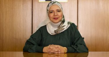 داليا إبراهيم رئيس مجلس إدارة نهضة مصر: الأضواء تقدم حلول تعليمية متكاملة تساعد الطالب على اكتساب المهارات والتعلم الحديث.. توفير  10آلاف فيديو لشرح المناهج وأكبر بنك أسئلة مكون من 500 ألف سؤال