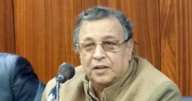 السيد نجم وهبة الحسينى ضمن الفائزين بجائزة فلسطين العالمية للآداب