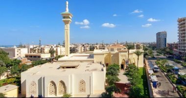 قطار تطوير المساجد بالإسكندرية لا يتوقف.. تطوير المسجد الكبير بالمعمورة بـ8.5 مليون جنيه ويسع 5 آلاف مصل.. "الأوقاف": أكثر من 50 مسجدا تم تطويرها وتأهيلها.. والدولة تحرص على نشر الدين الوسطى ومحاربة التطرف