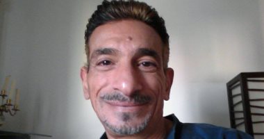 علاء عوض أمام رانيا يوسف في مسرحية "قمر الغجر" على مسرح البالون