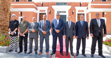 رئيس نقابة العاملين بالسياحة والفنادق يتابع استعدادات موسم الشتاء بفنادق أسوان