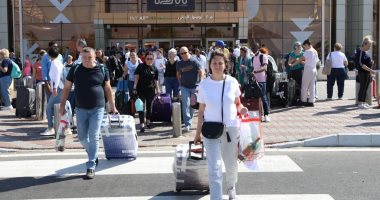 اللجنة المنظمة لقمة المناخ تستقبل 7 آلاف ضيف من أنحاء العالم بشرم الشيخ