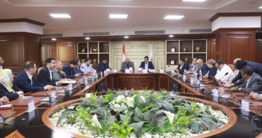 وزير الصحة يبحث مع نواب البرلمان والشيوخ ببنى سويف تحسين مستوى الخدمات الصحية