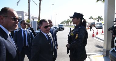 وزير الداخلية يتفقد الاستعدادات الأمنية لتأمين مؤتمر المناخ.. صور
