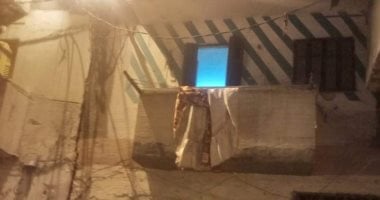 انهيار جزئى بعقار غرب الإسكندرية دون إصابات.. والحى يقرر إخلاء عقارين مجاورين