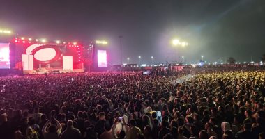 ويجز يتألق بحفل غنائى فى التجمع الخامس.. صور