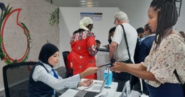 توافد ضيوف قمة المناخ على جناح مصر للطيران بالمنطقة الزرقاء بشرم الشيخ