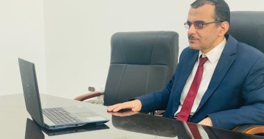 وكيل "آداب العريش" يطلق حملة توعوية تحت شعار "في حب مصر"
