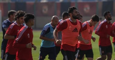 كولر ينوي تصعيد بعض الناشئين مع استئناف تدريبات الأهلي لتعويض الغيابات