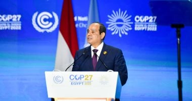 القاهرة الإخبارية تسلط الضوء على دعوة الرئيس السيسى بوقف الحرب الروسية الأوكرانية.. مراسلو القناة: طرح مصر مفاجأة كبيرة للحضور في قمة المناخ.. وخبير: يجب الربط بين أهداف مؤتمر المناخ  والحرب الواقعة