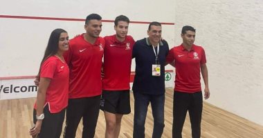 مصر تتوج ببطولة أفريقيا لرجال الاسكواش بعد الفوز على جنوب أفريقيا
